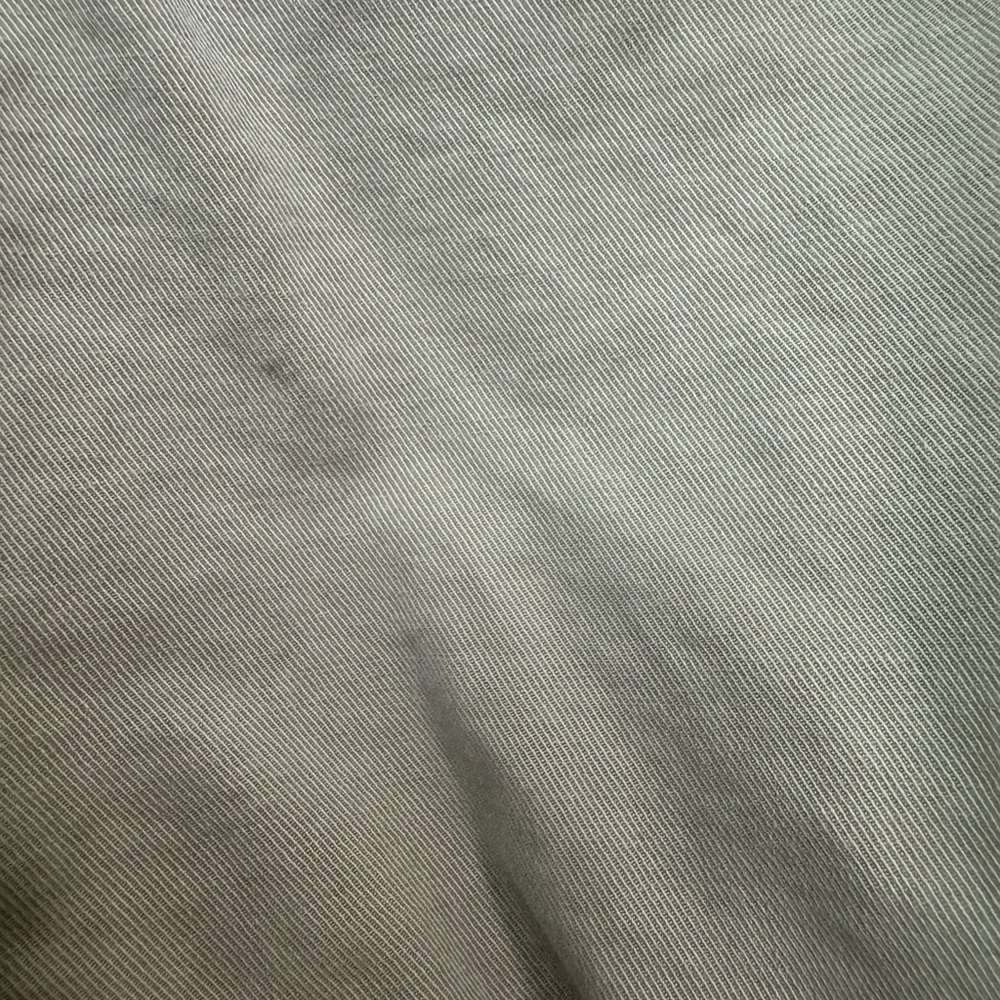 American Eagle Outfitters Beige Cargo Shorts - Picture 5 of 5
